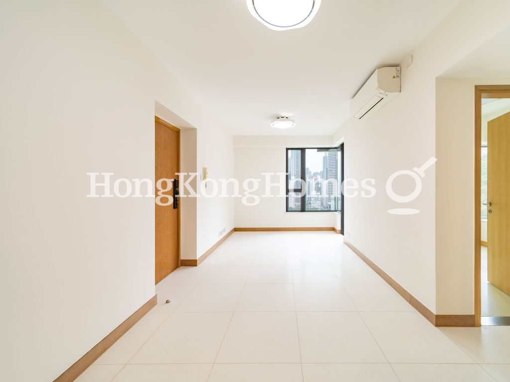 Living and Dining Room — Victoria Road, 60, Western / Kennedy Town