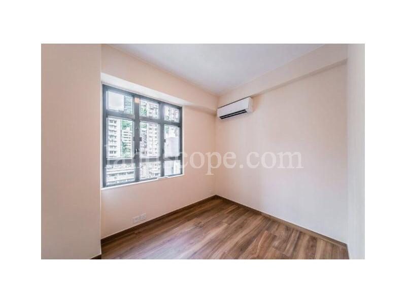 photo 7 — Sherwood Court, Happy Valley