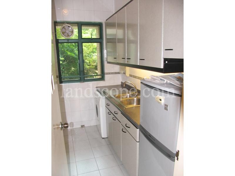photo 6 — Hillsborough Court, Midlevels Central