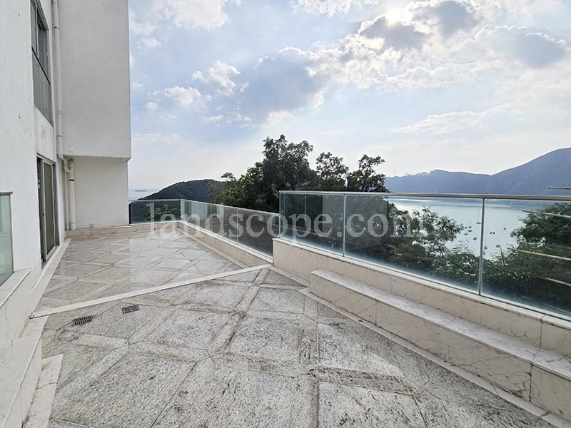 photo 4 — Overbays, Repulse Bay