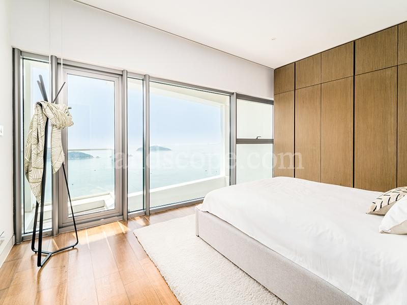 photo 9 — The Repulse Bay, Repulse Bay