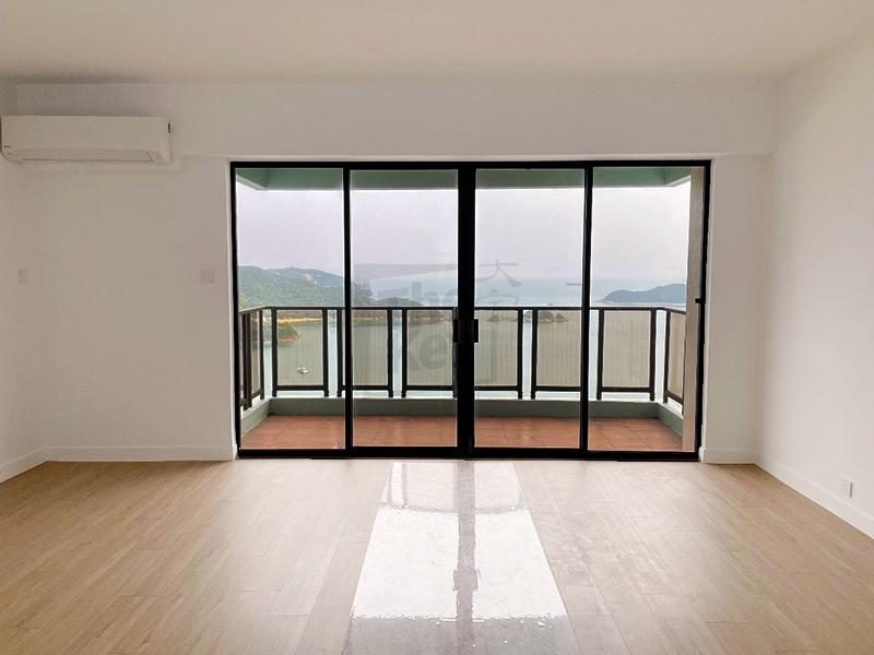 Repulse Bay Apartments