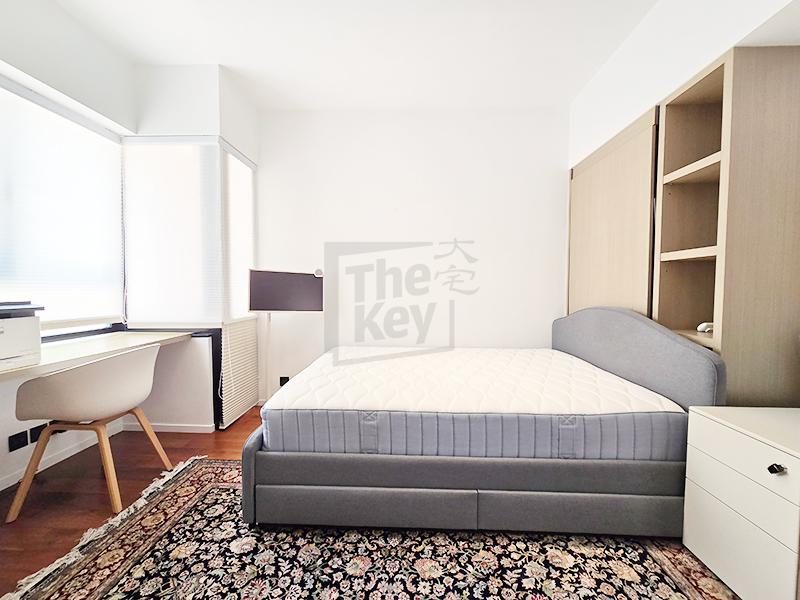 photo 9 — Belleview Place, Repulse Bay