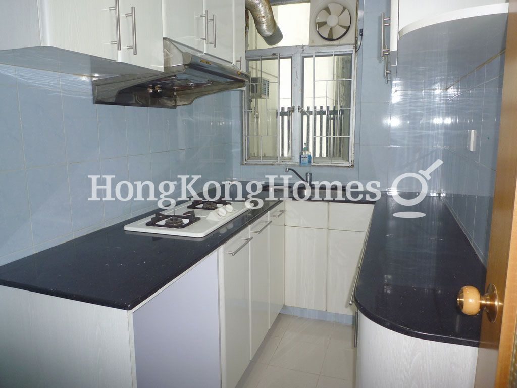 Kitchen — Taikoo Shing - Loong Shan Mansion, Taikoo Shing