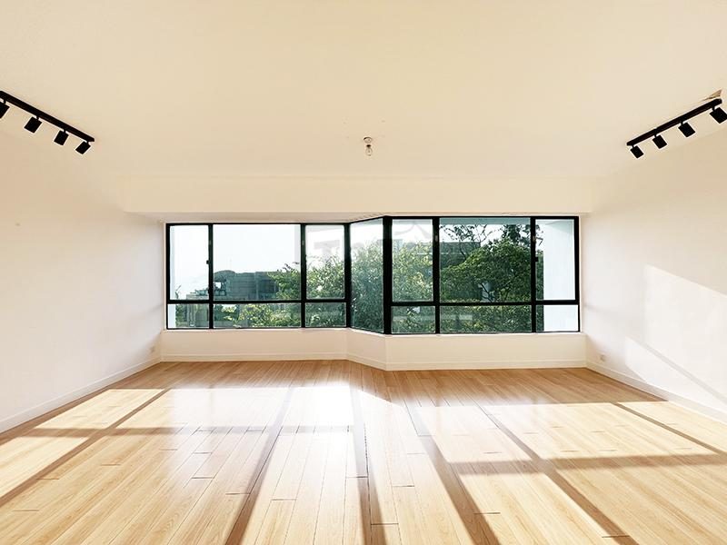 photo 4 — Burnside Villa, Repulse Bay