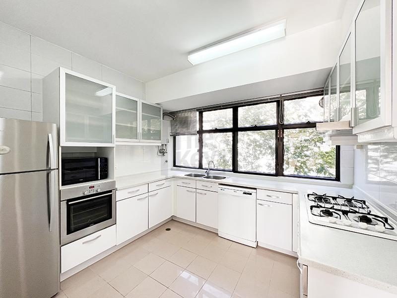 photo 7 — Burnside Villa, Repulse Bay