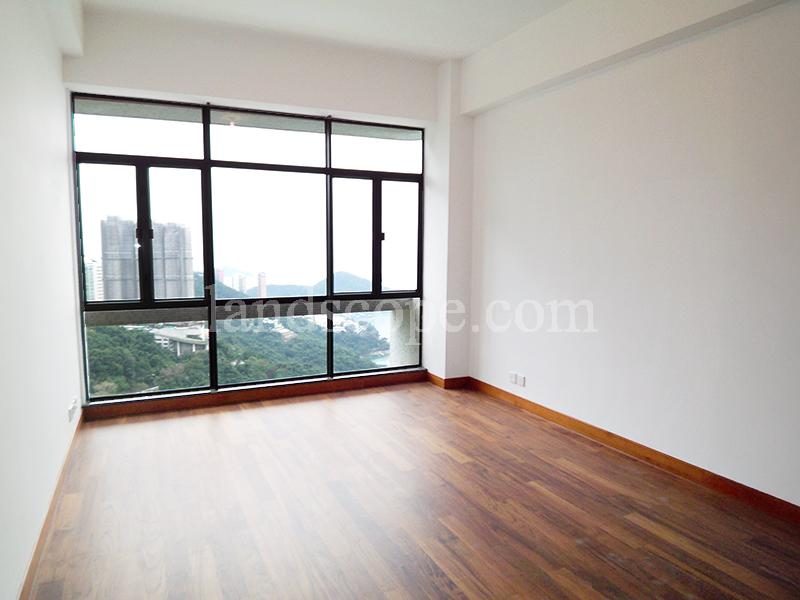 photo 10 — Fortuna Court, Repulse Bay