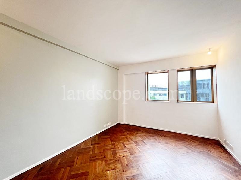 photo 7 — 3 Headland Road, Repulse Bay