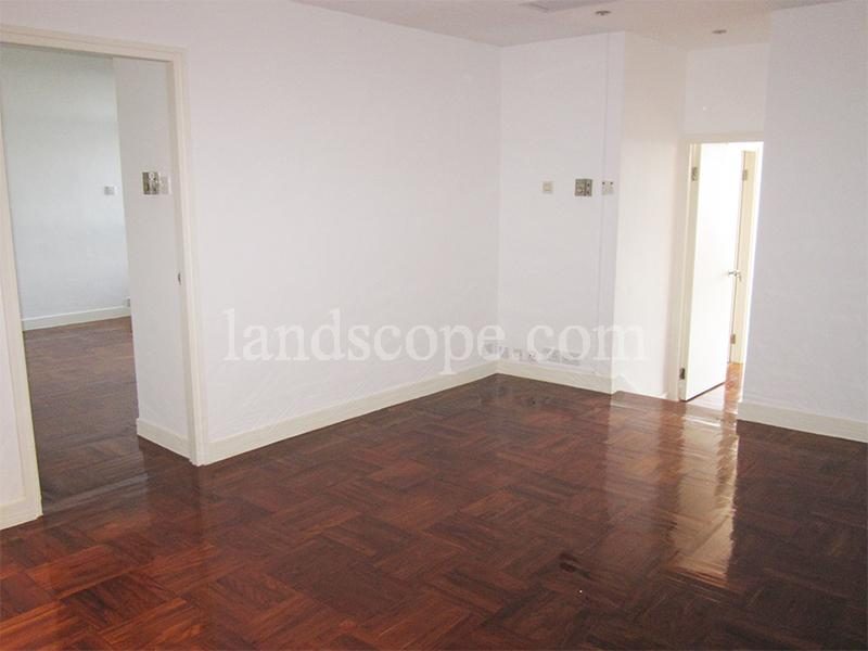 photo 7 — 6 Headland Road, Repulse Bay