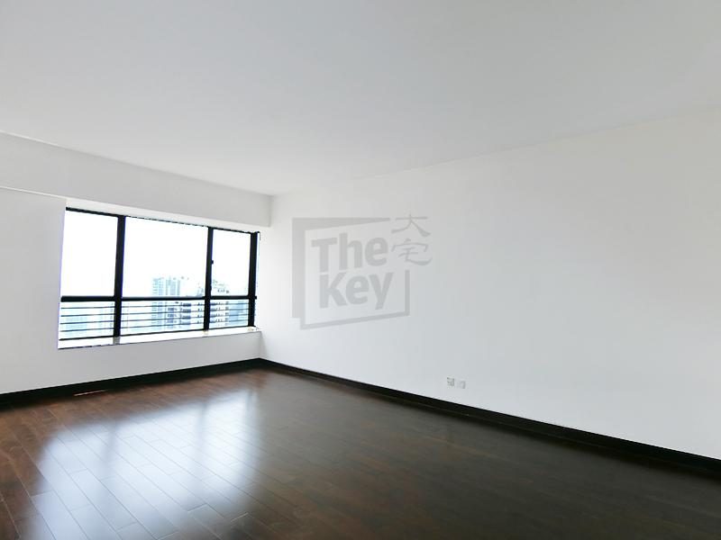 photo 3 — Clovelly Court, Midlevels Central