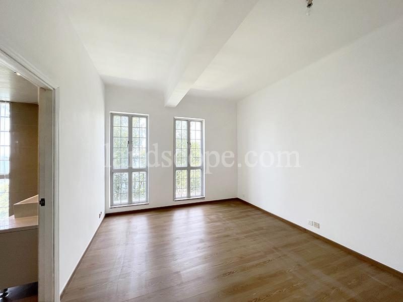 photo 6 — 115 Repulse Bay Road, Repulse Bay