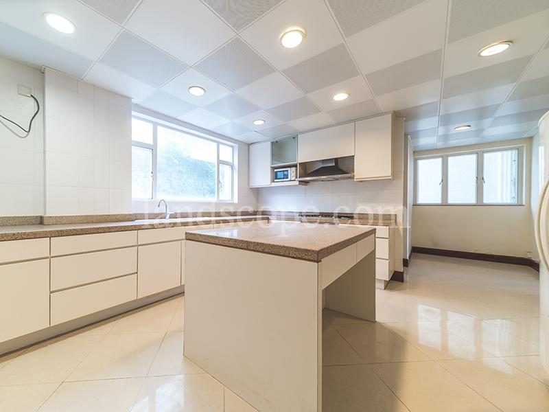photo 11 — 115 Repulse Bay Road, Repulse Bay