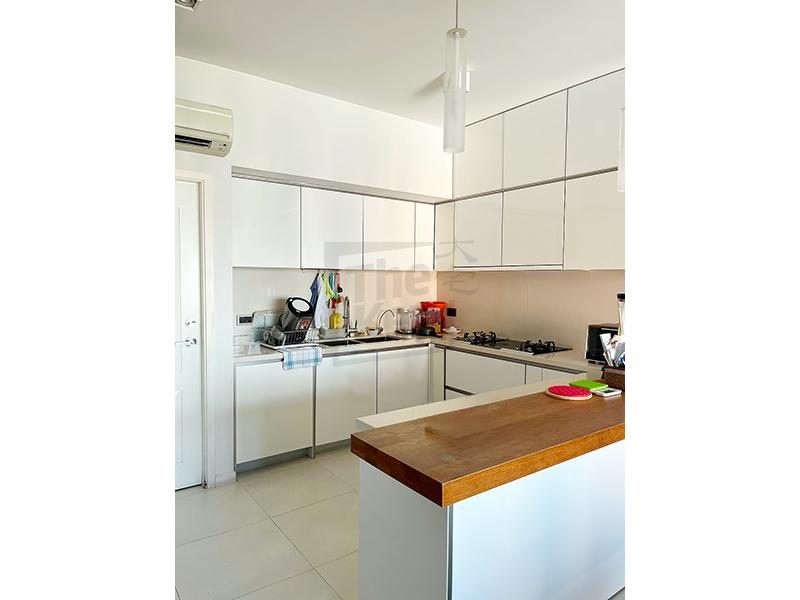 photo 3 — Pine Court, Midlevels Central