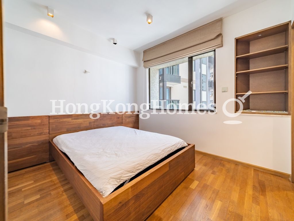 Master Bathroom — 廣堅大廈，西半山