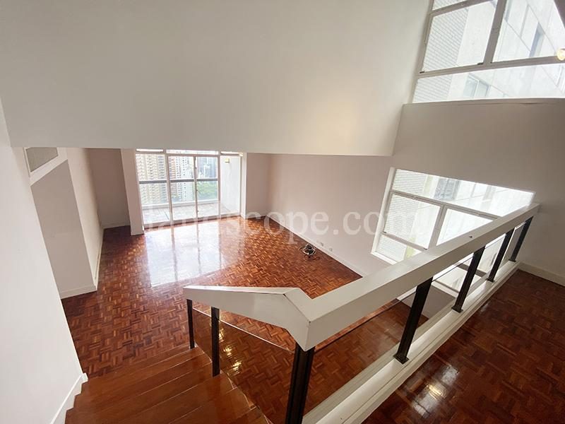 photo 2 — May Tower 1, Midlevels Central