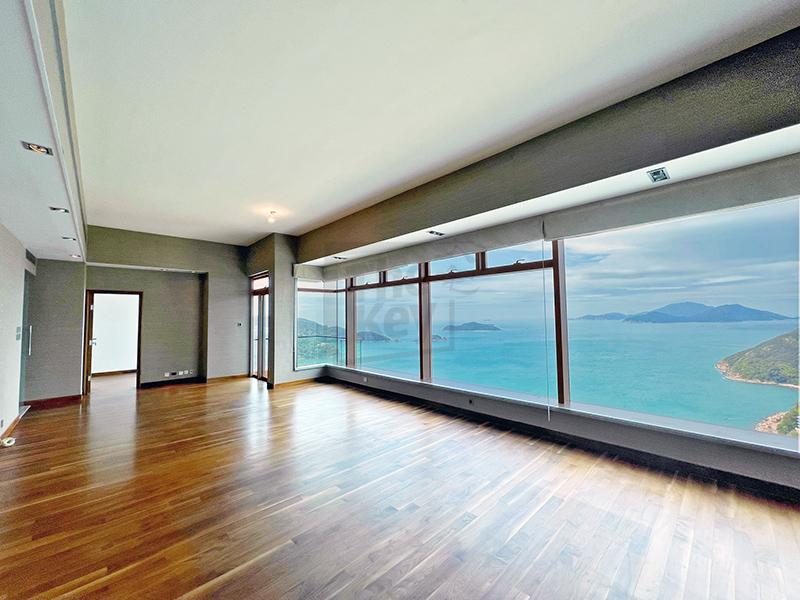 photo 2 — Grosvenor Place, Repulse Bay