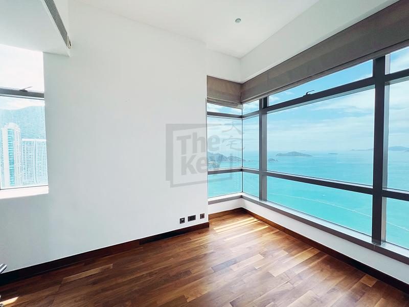photo 5 — Grosvenor Place, Repulse Bay