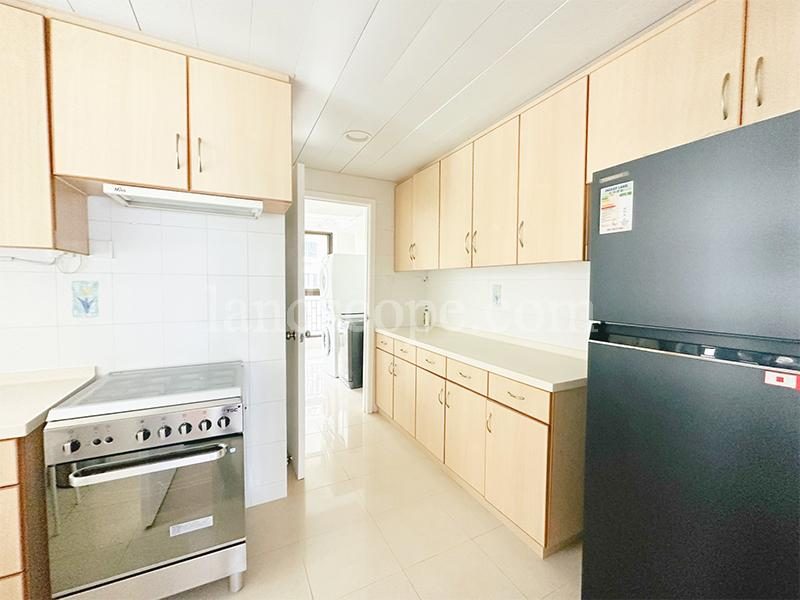 photo 8 — South Bay Towers, Repulse Bay