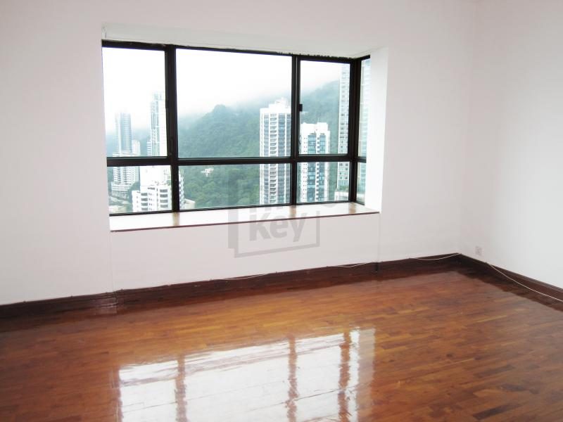 photo 3 — Dynasty Court, Midlevels Central