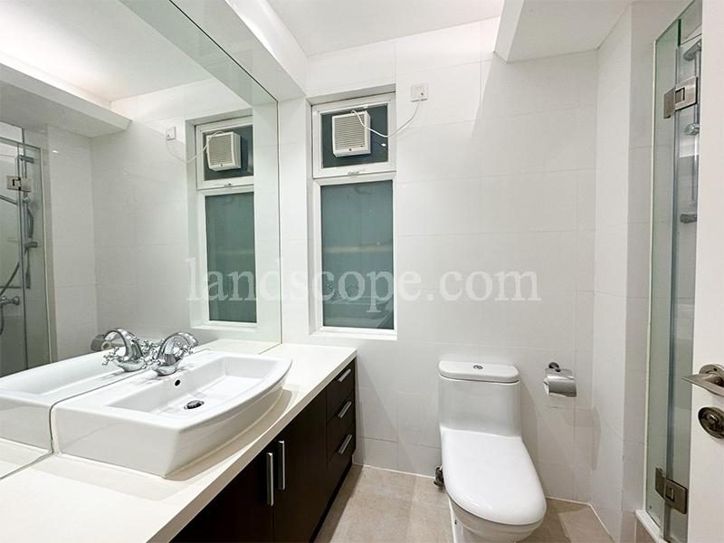 photo 9 — Kam Yuen Mansion, Midlevels Central