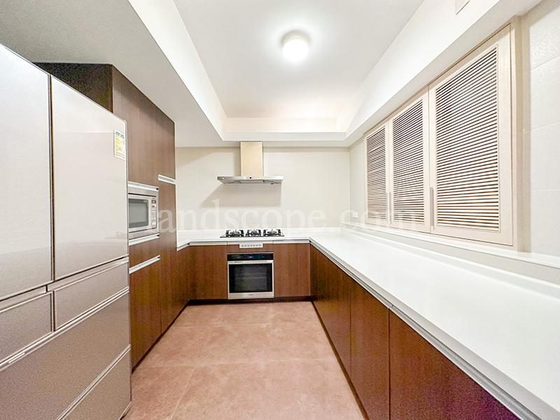 photo 10 — Kam Yuen Mansion, Midlevels Central