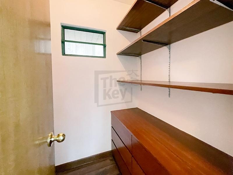 photo 5 — Monmouth Villa, Midlevels Central