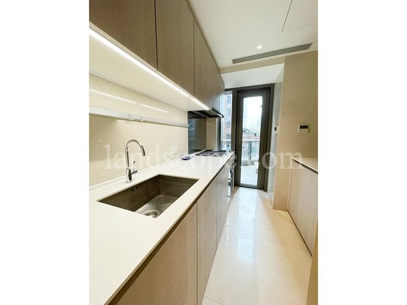 photo 7 — 3 MacDonnell Road, Midlevels Central