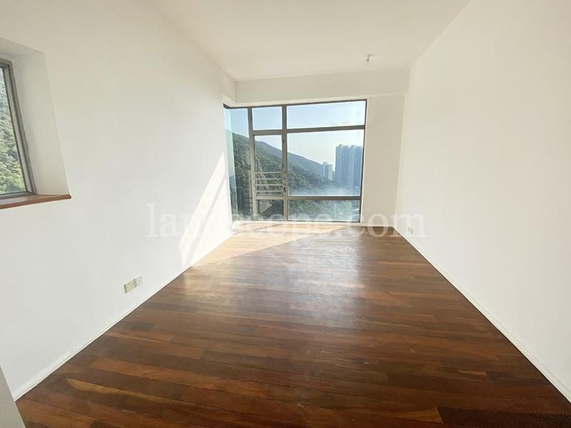 photo 5 — 23 Repulse Bay Road, Repulse Bay