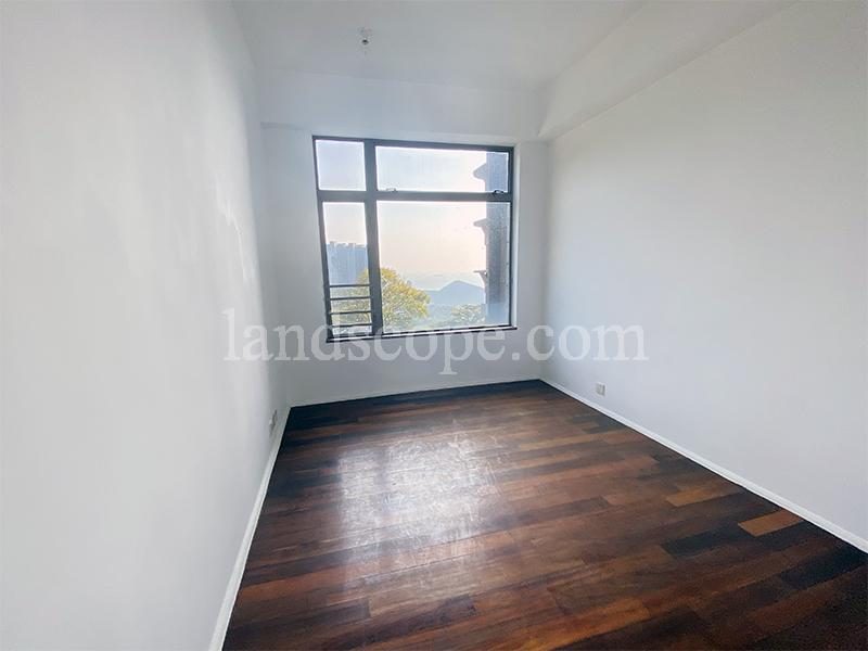 photo 5 — 23 Repulse Bay Road, Repulse Bay