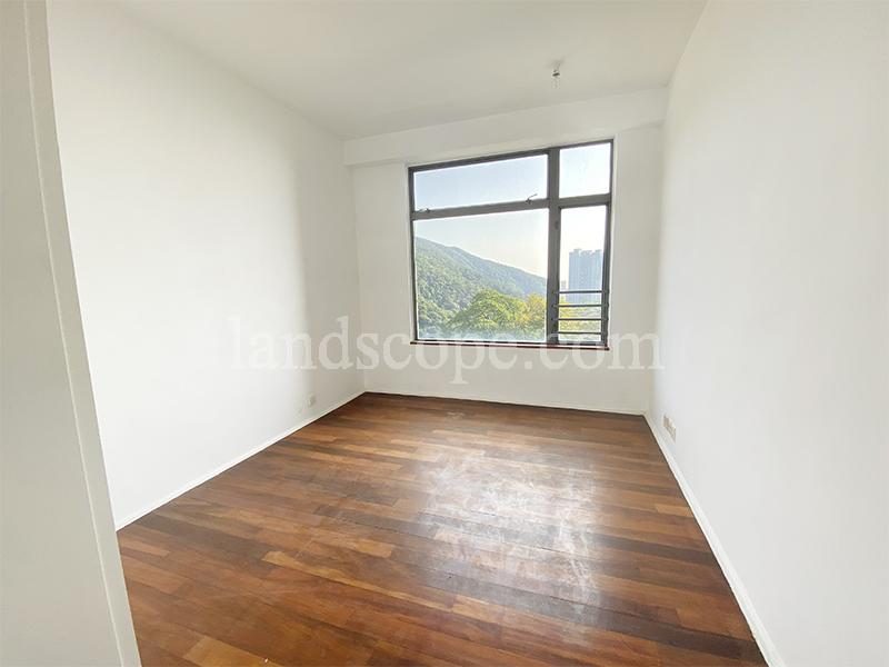 photo 6 — 23 Repulse Bay Road, Repulse Bay