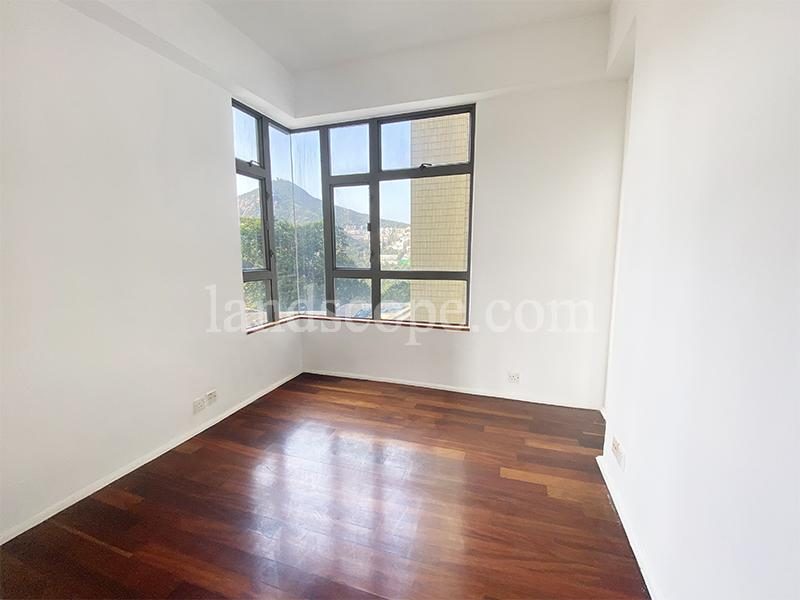 photo 7 — 23 Repulse Bay Road, Repulse Bay