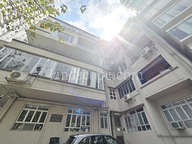 photo 3 — Happy Mansion, Midlevels Central