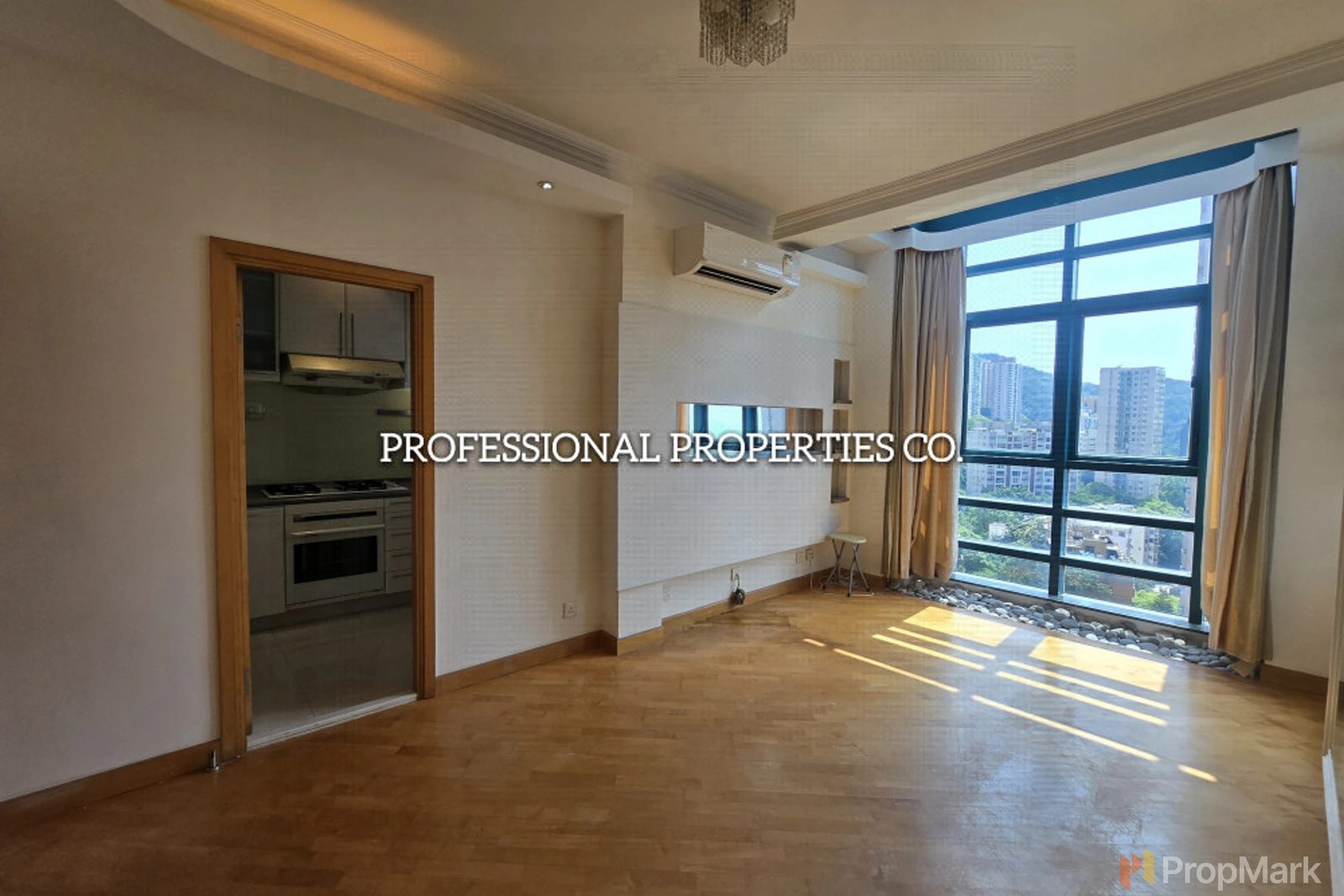 photo 5 — Prosperous Height, Mid-levels West