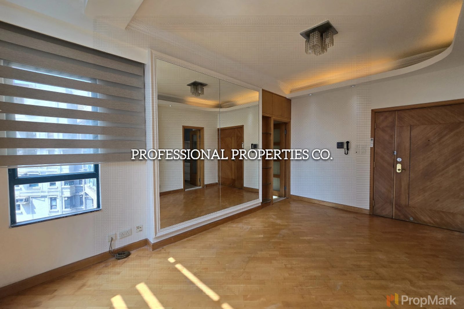 photo 6 — Prosperous Height, Mid-levels West
