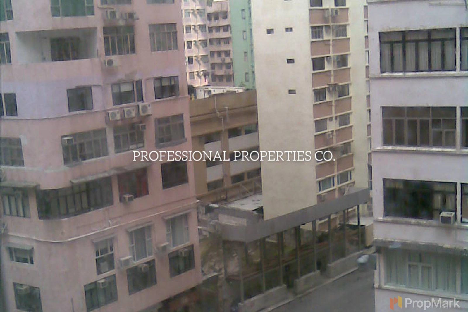 相片 16 — 豐寧大廈，跑馬地