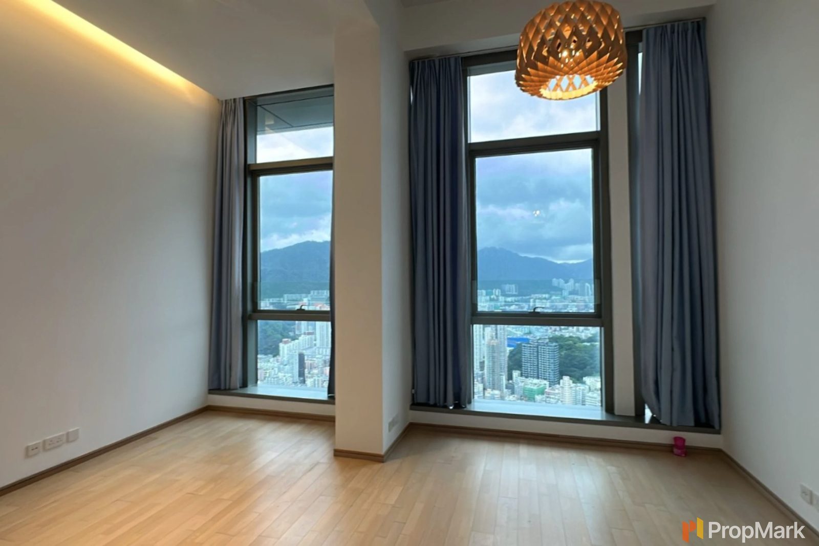 photo 3 — Shining Heights, Tai Kok Tsui