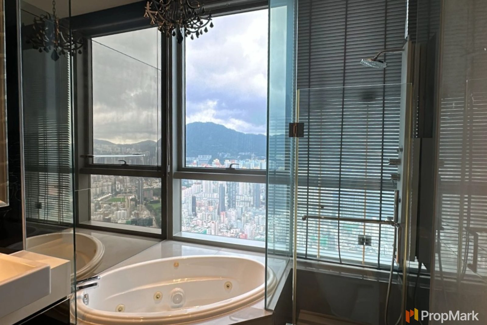 photo 6 — Shining Heights, Tai Kok Tsui