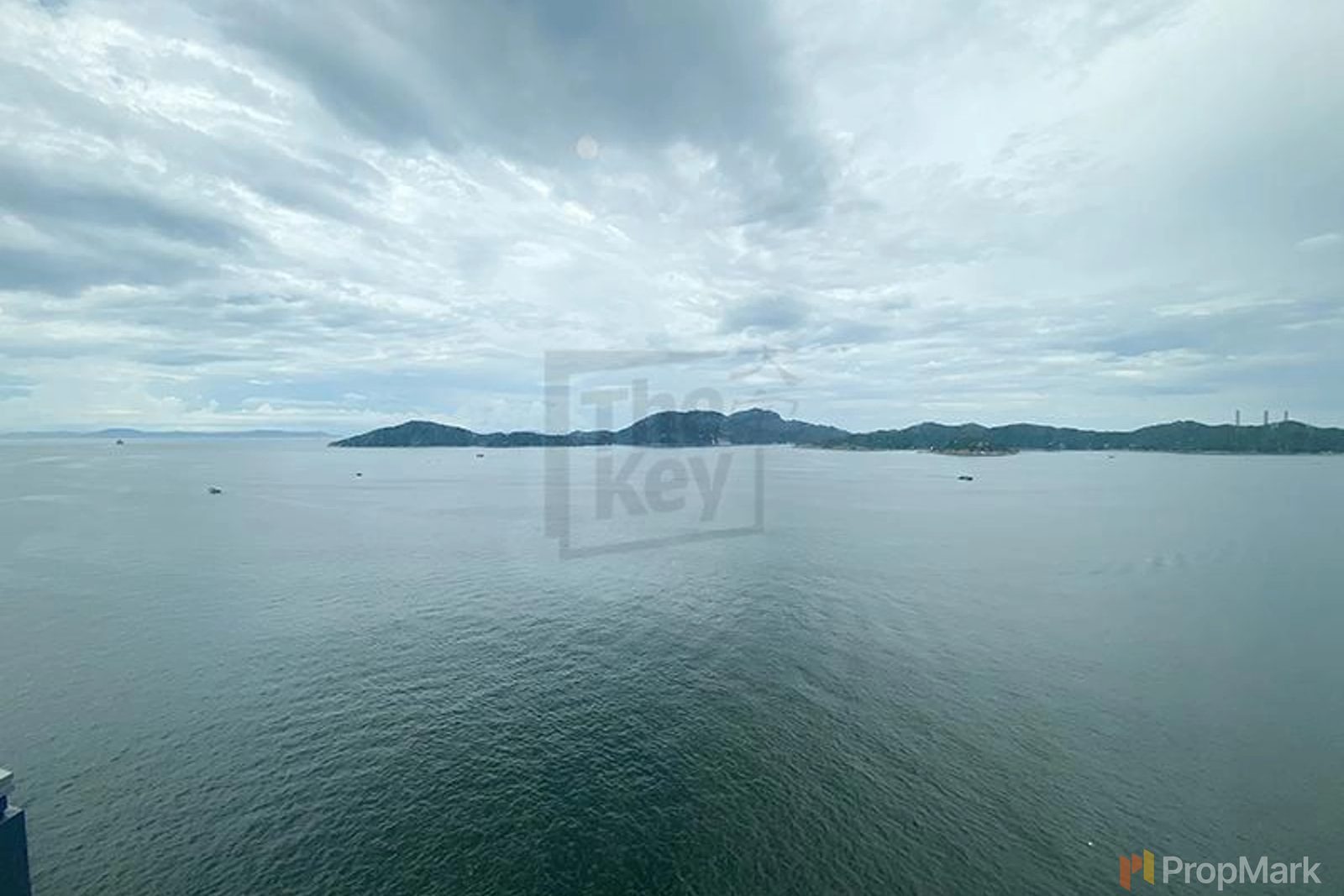 photo 2 — The Corniche, Ap Lei Chau