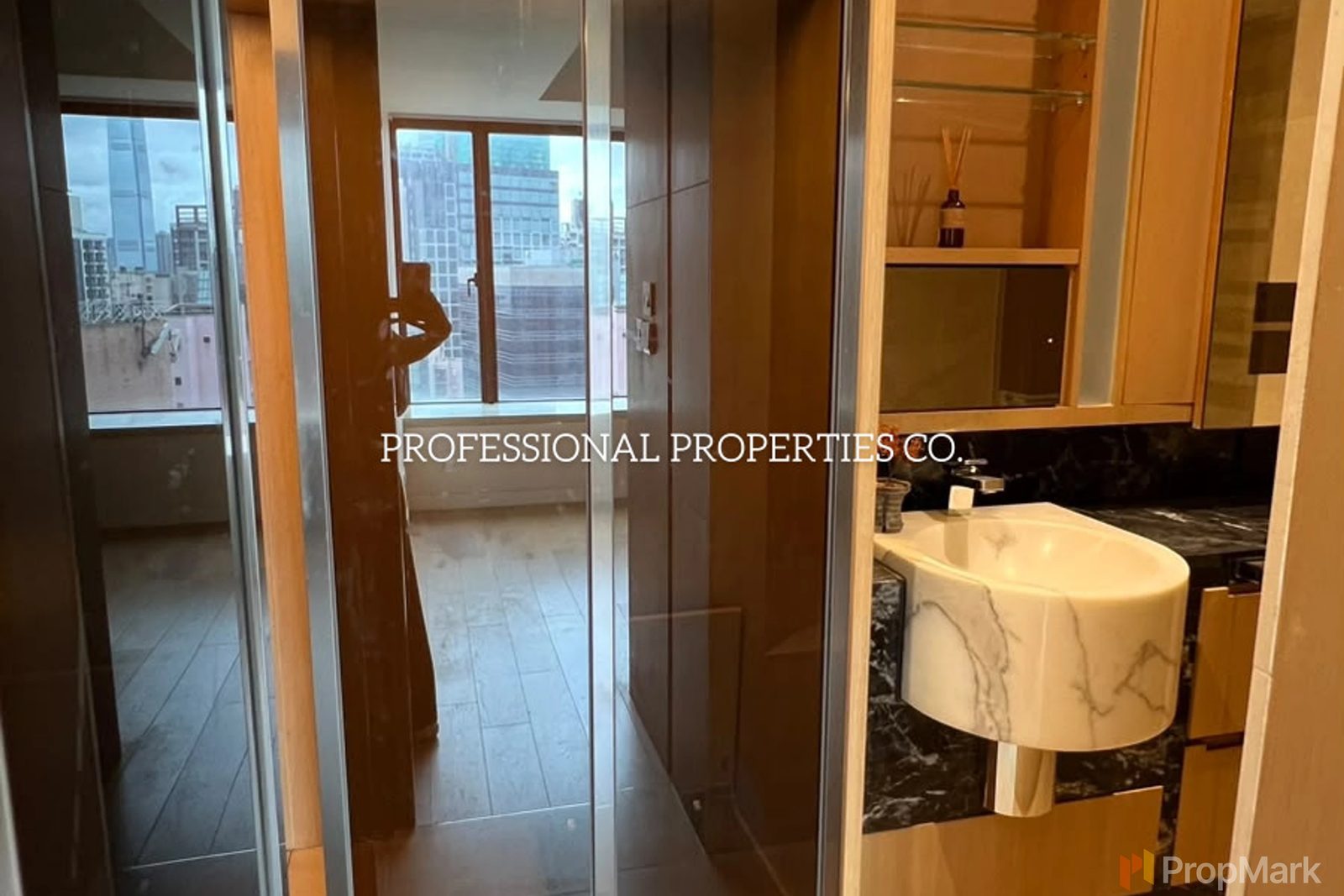 photo 9 — Gramercy, Mid-levels West