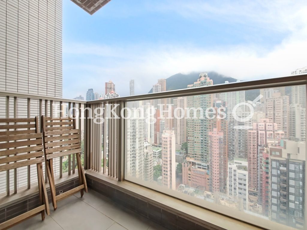 Balcony off Living and Dining Room — 縉城峰-第2座，西營盤
