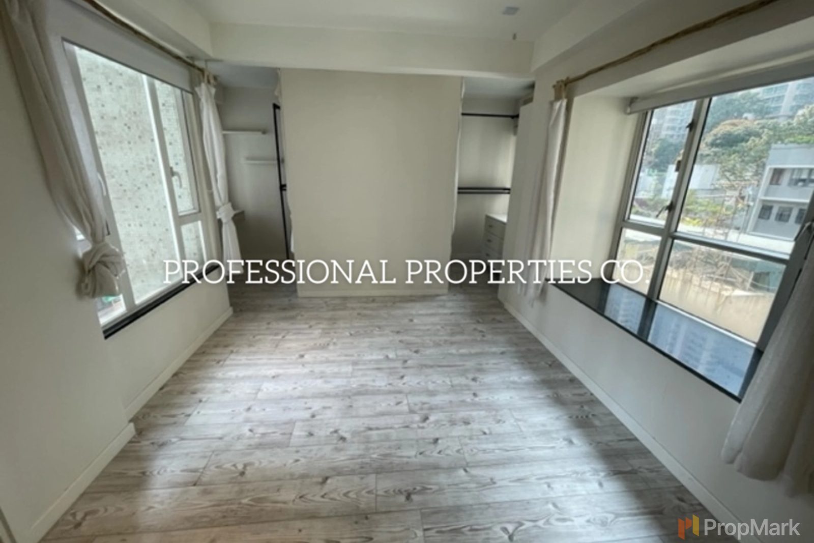 photo 9 — Midland Court, Mid-levels West