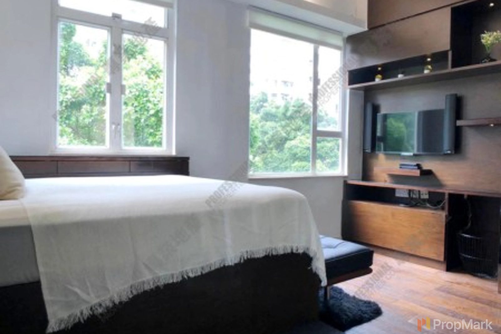 photo 21 — Tai Shan House, Sheung Wan