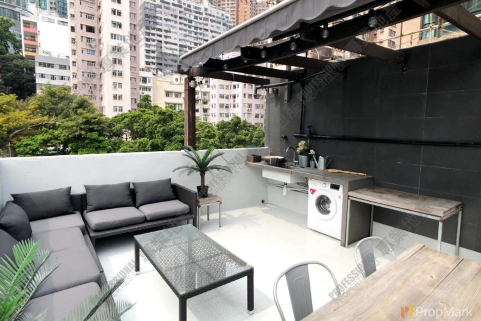 photo 25 — Tai Shan House, Sheung Wan