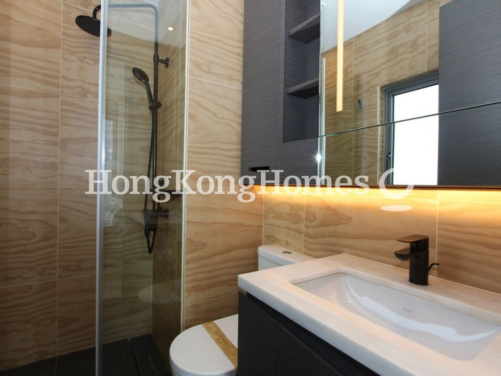 Ensuite Bathroom — 瑧蓺，西營盤