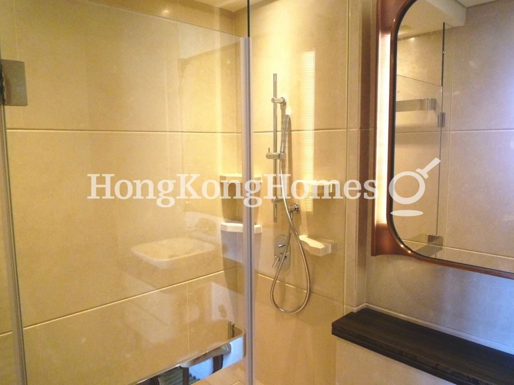 Master Bathroom — 加多近山，西環堅尼地城