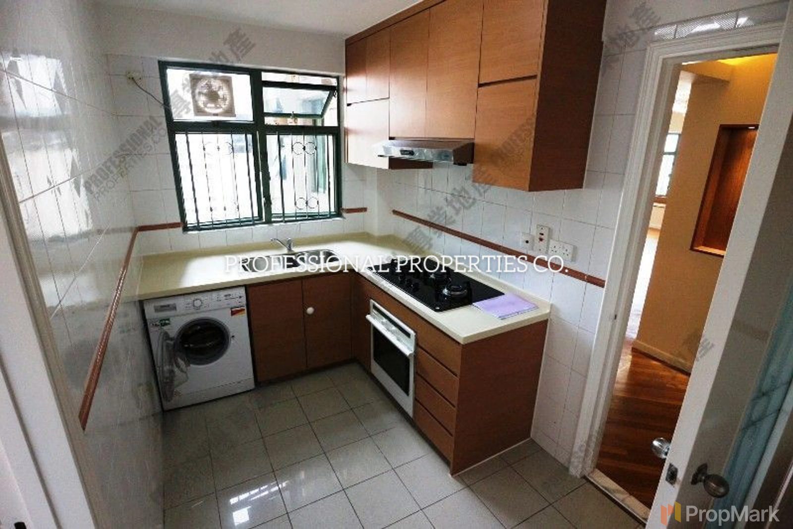 photo 12 — Robinson Place, Mid-levels West