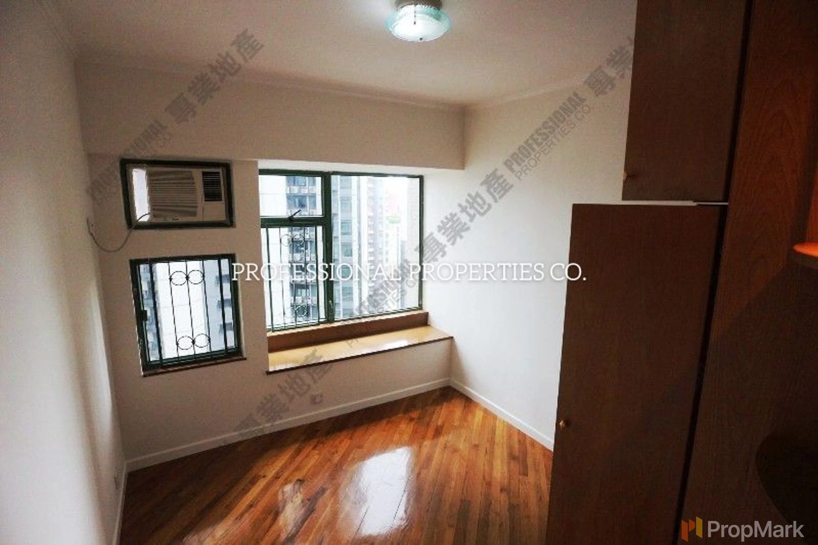 photo 6 — Robinson Place, Mid-levels West