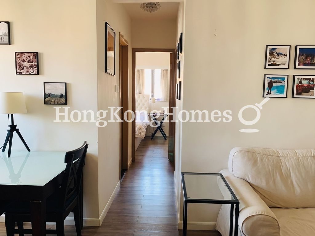 Hallway — 欣翠閣，上環