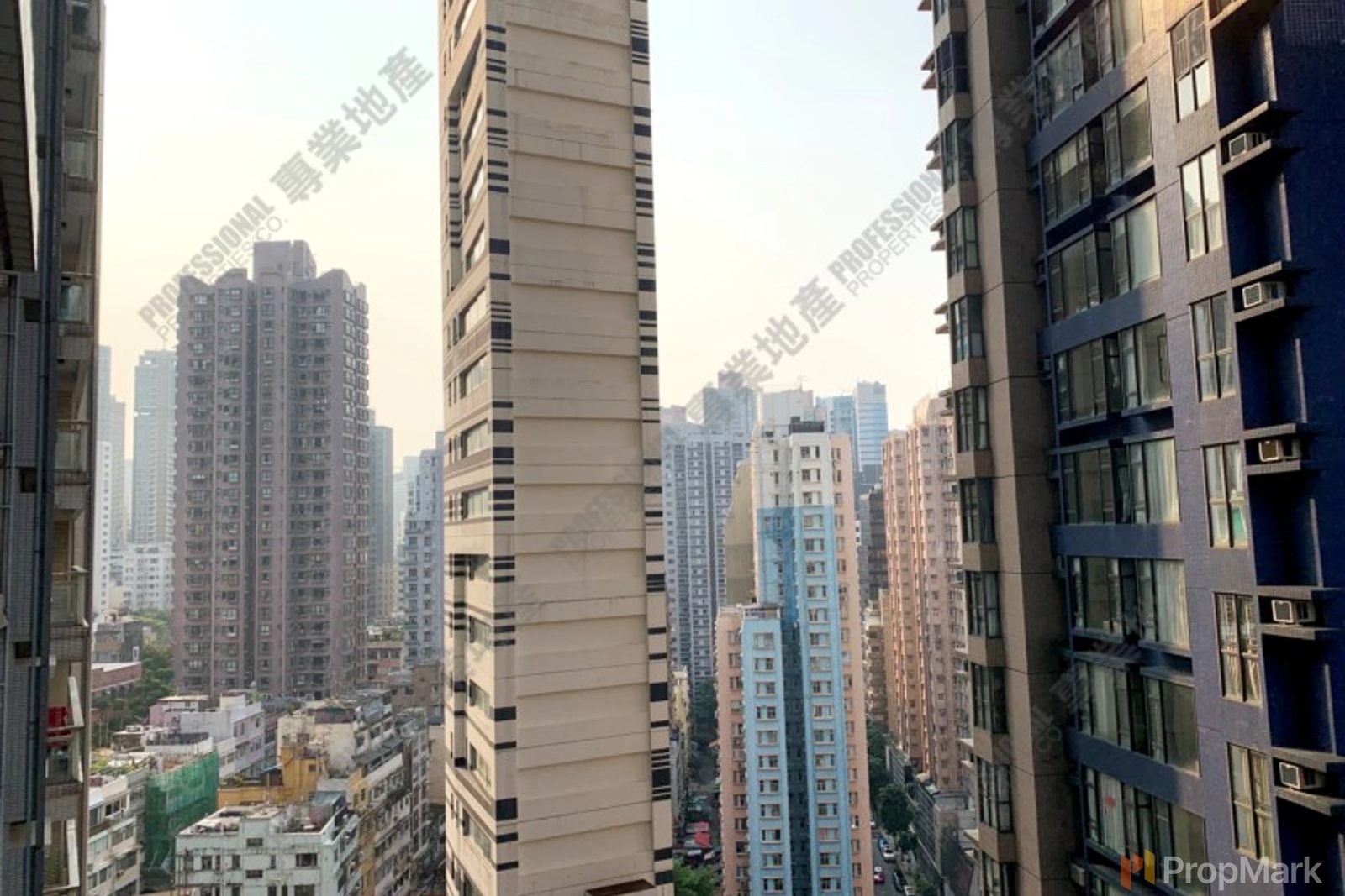 photo 15 — CentreStage, Sheung Wan