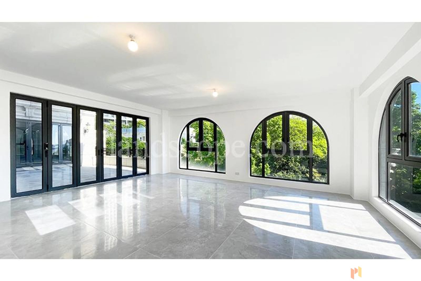 photo 12 — 72 Repulse Bay Road, Southside